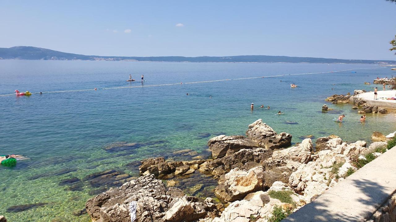 Beachfront Apartmant Veli Novi Vinodolski Esterno foto